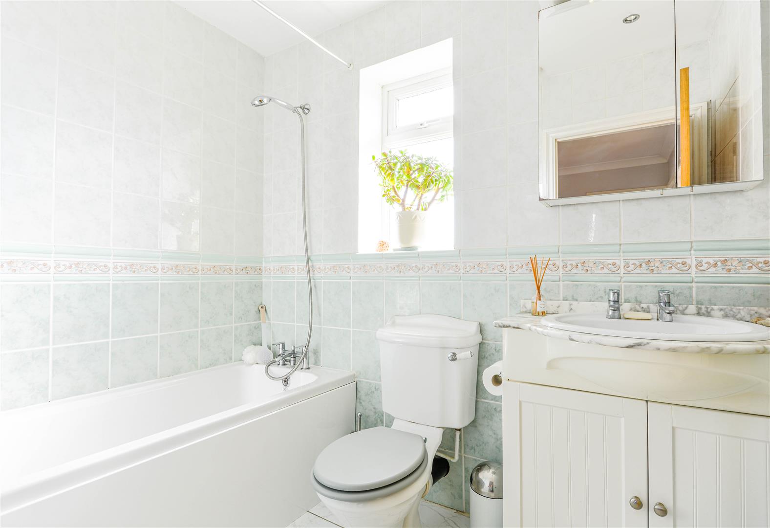 Hastings Road, Battle Rush, Witt & Wilson